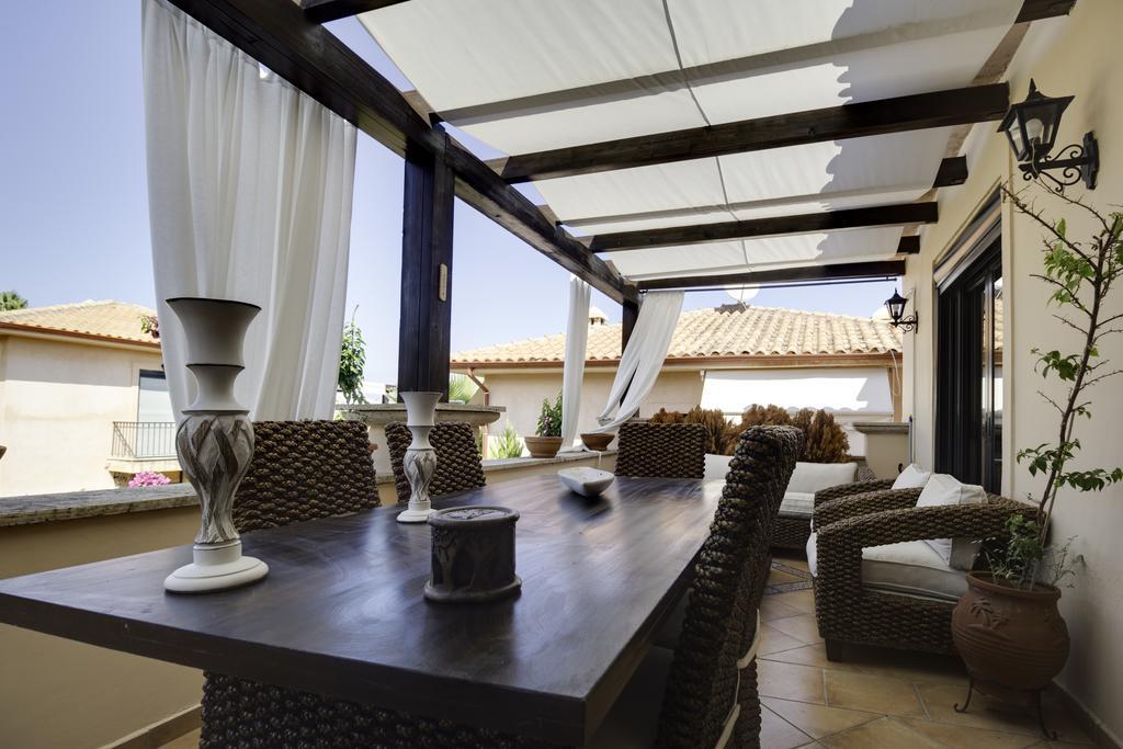 Luxury 2Br Apartment 50M From Beach Pefkochori Exterior photo