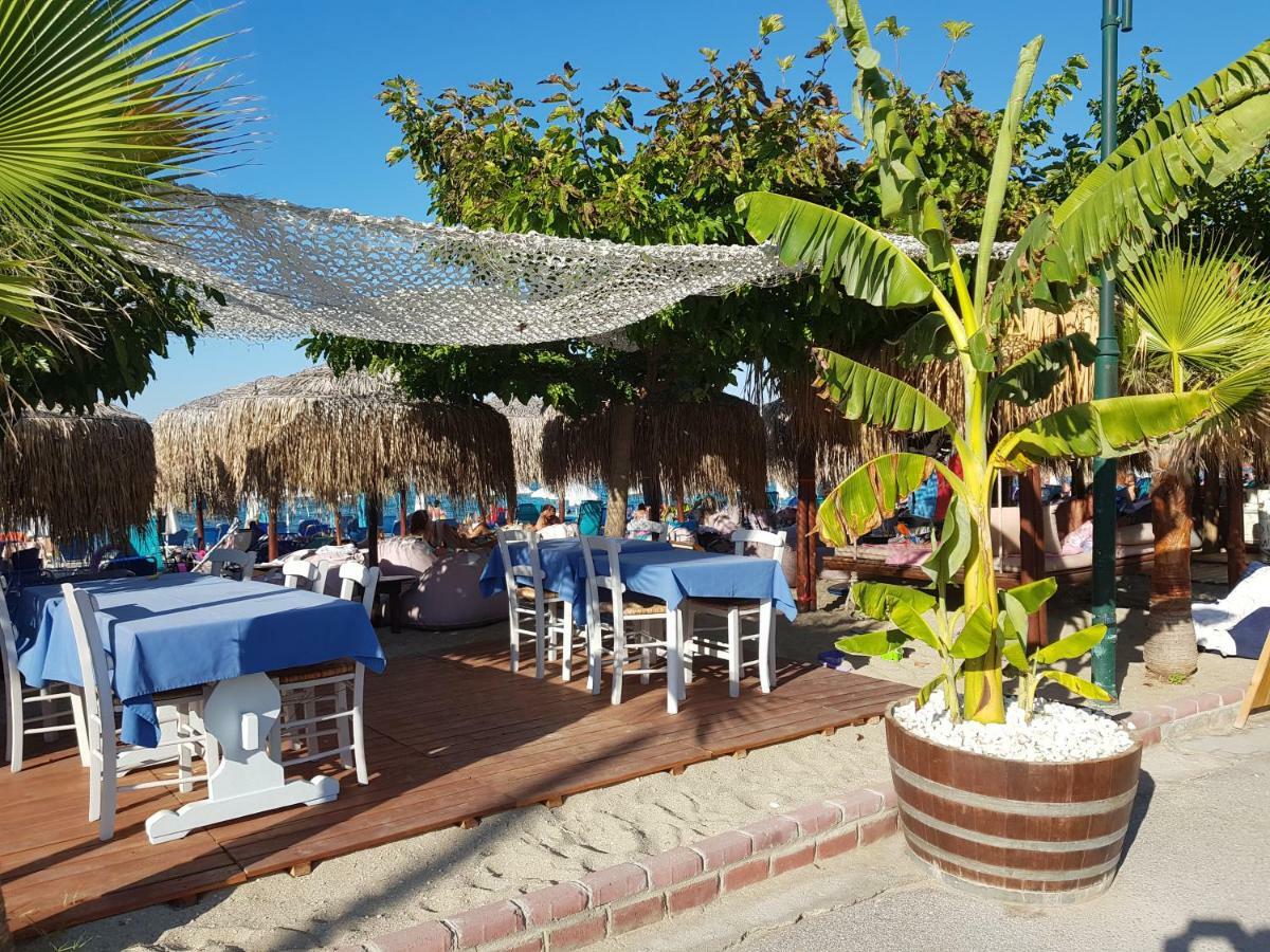 Luxury 2Br Apartment 50M From Beach Pefkochori Exterior photo